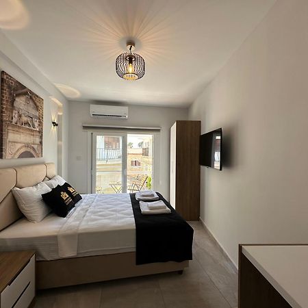 Famagustian Guest Rooms Famagusta  Exteriör bild